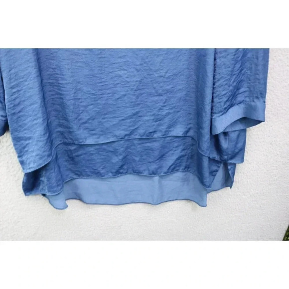 Chico's Blue Satin Layered Top-3/4 Sleeve-Size 3 or XL - Picture 2 of 9